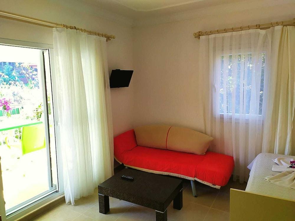 Bucak Apart Hotel Göcek&Beach Exterior foto